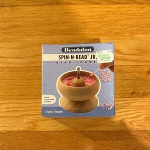 Hobby Lobby Beadalon Spin-N-Bead Jr. - Brown and Red